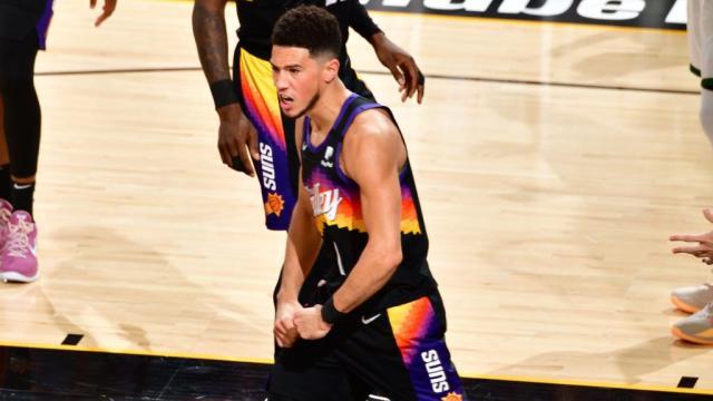 G4即将来临布克期待反弹 艾顿：他现在非常危险