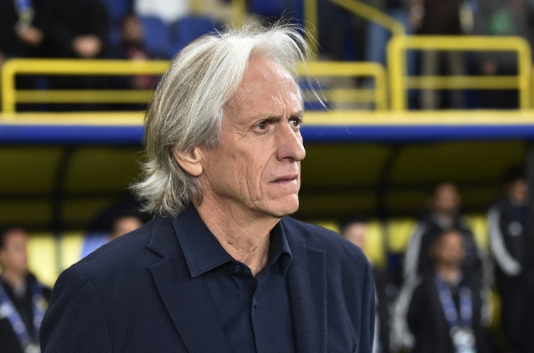 开云中国官网-官方：胜利亚冠二迟到导致比赛推迟1分20秒开球，被罚款1750美元